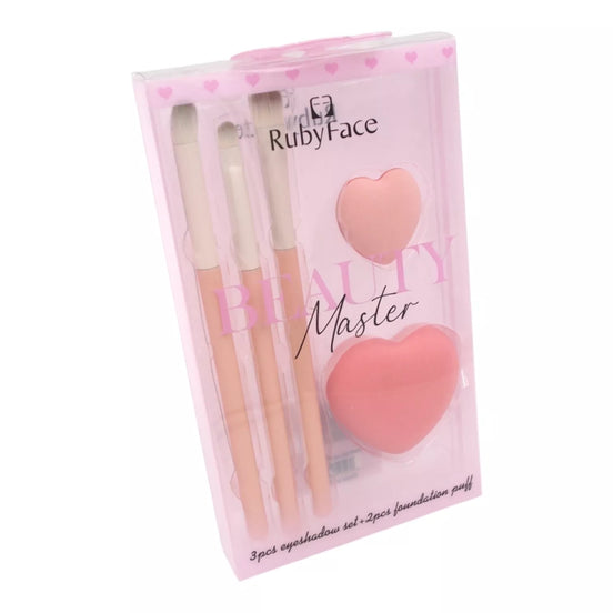 Makiažo šepetėlių ir kempinėlių rinkinys