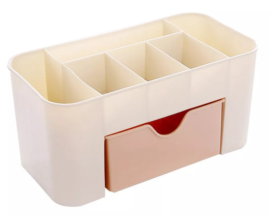 Kosmetinė dėžutė