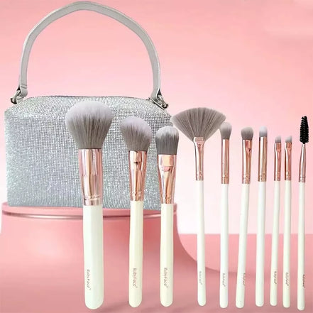 Makiažo šepetėliai + krepšys