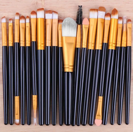 Makiažo šepetėlių rinkinys