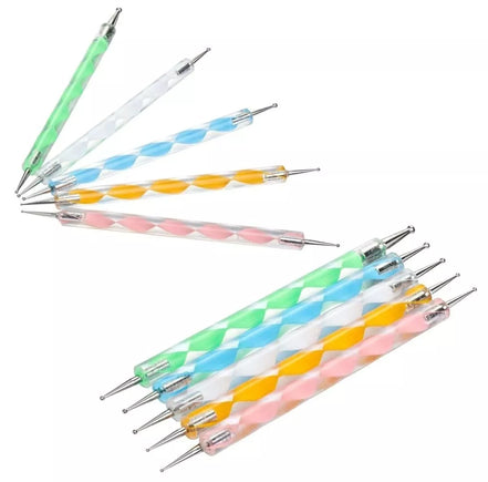 Nagų taškavimo įrankių, dotsų rinkinys