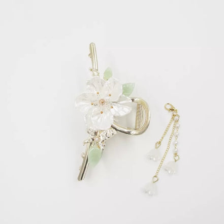 Plaukų segtukas su dideliu gėlės akcentu