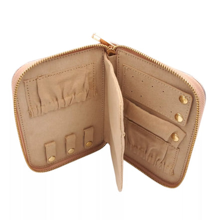 Rožinio aukso spalvos užsegamas papuošalų dėklas