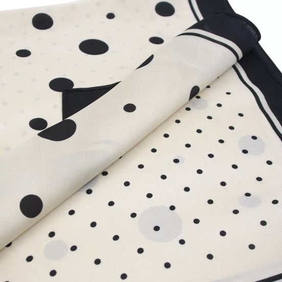 Skarelė 70x70 cm TR531A