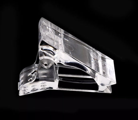 Spaustukai nagų priauginimui