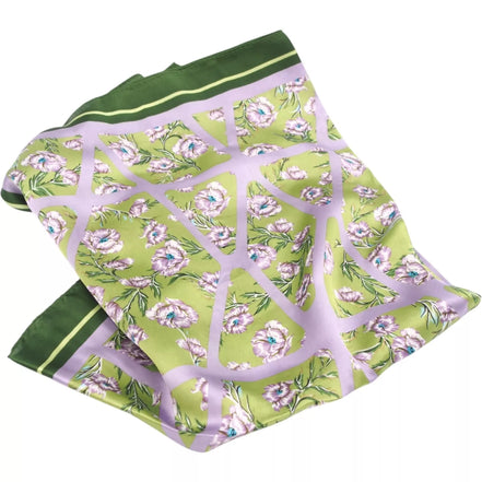 Stilingas šilkinio efekto skarelė